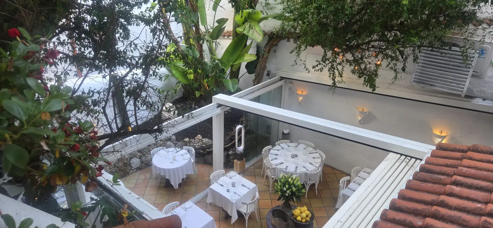 Patio del restaurante Alfresco